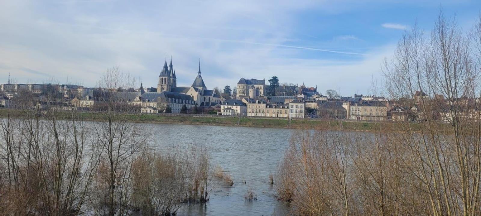 Appartement Avec Vue Sur Loire Блуа Екстер'єр фото
